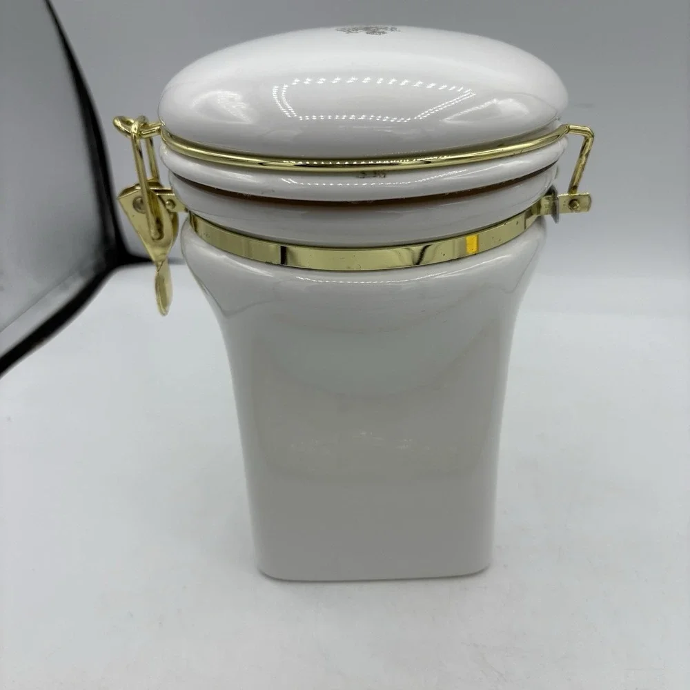 Gevalia Kaffe Coffee Canister White Gold Majesty King Sweden 8